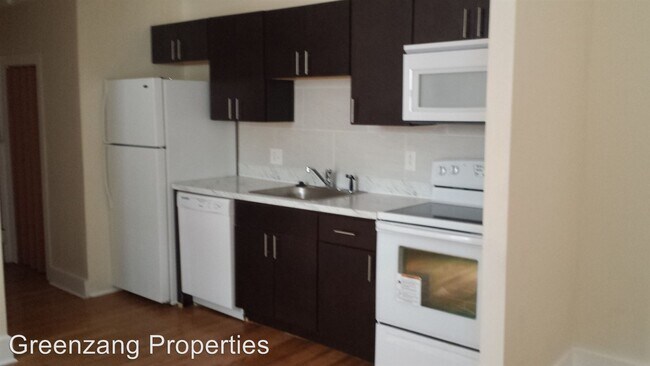 Building Photo - 503 S 41st St