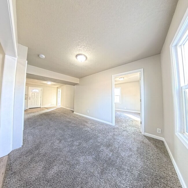 Foto del edificio - Updated 3 Bedroom 2 Bath Home-Located in Boone, IA