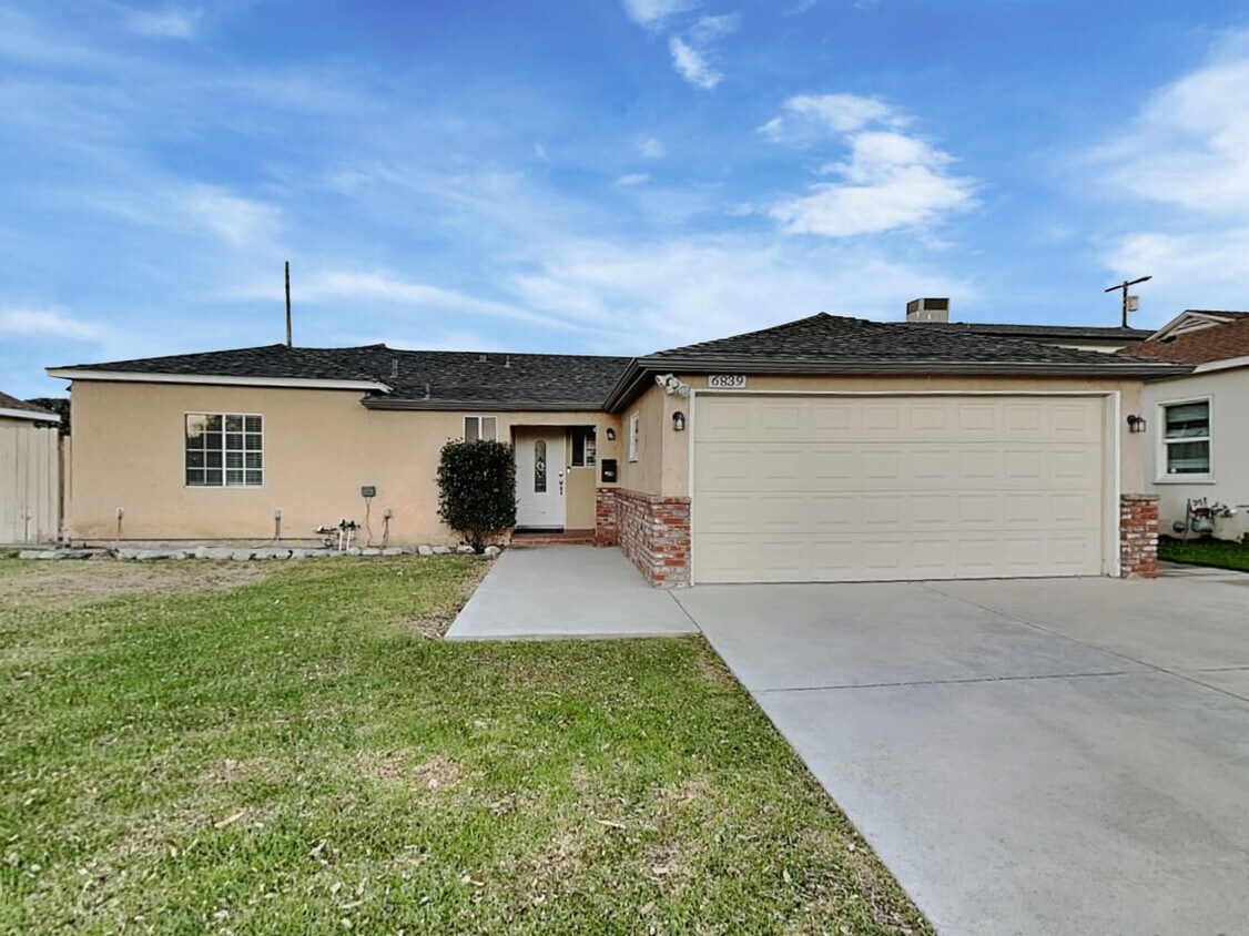 Primary Photo - 6839 Melvin Ave
