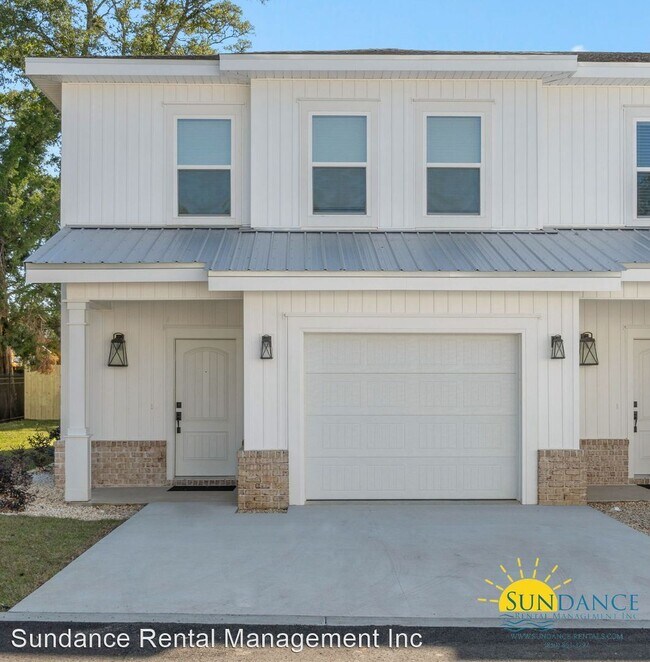 Foto del edificio - 3 br, 2.5 bath House - 517 Hill Lane