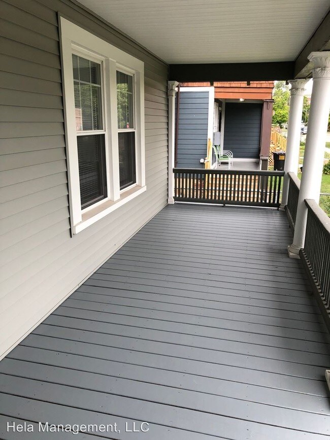 Building Photo - 3 br, 1.5 bath House - 721 Hazelwood St.