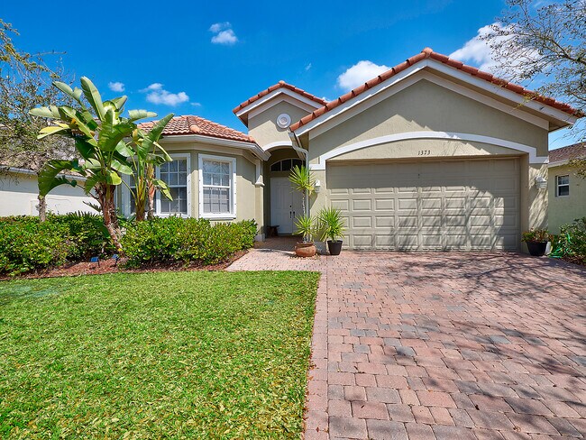 Building Photo - 1373 NW Leonardo Cir