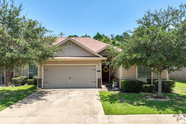 Building Photo - Townhomes at Faulkner Park