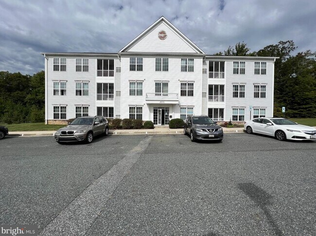 Foto del edificio - 4806 Mantlewood Way