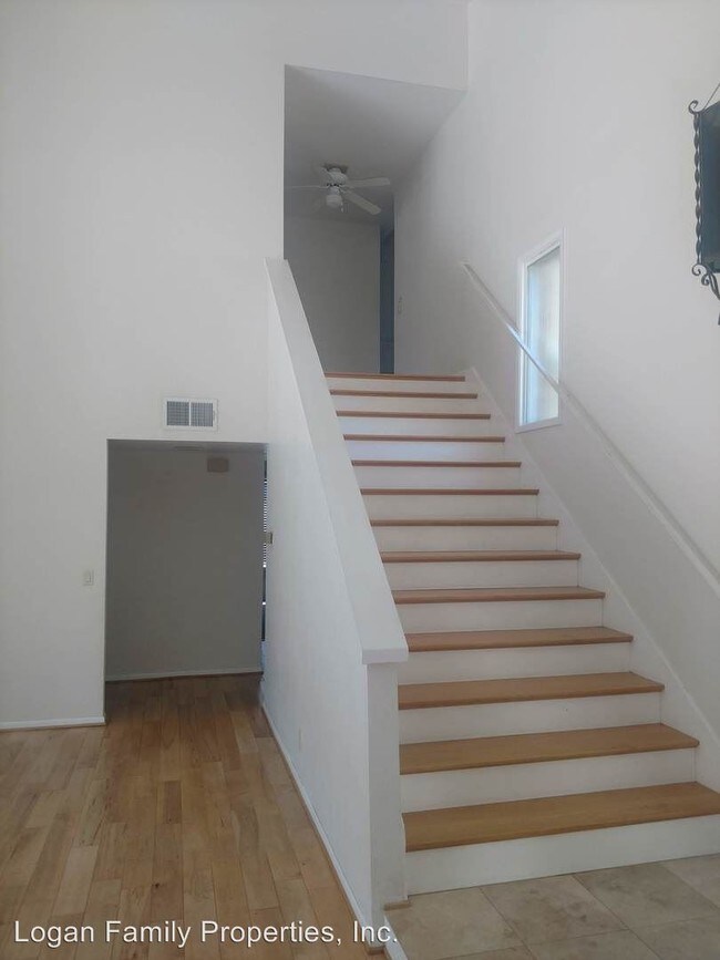 Building Photo - 4 br, 3 bath House - 10684 Brookview Lane
