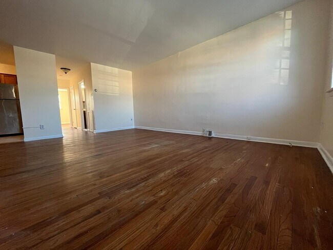 Foto del edificio - 2640 Daphne Rd