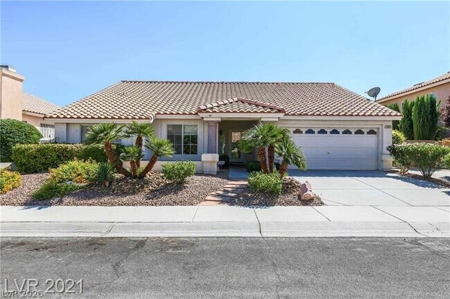 Foto del edificio - 7421 Enchanted Hills Ct