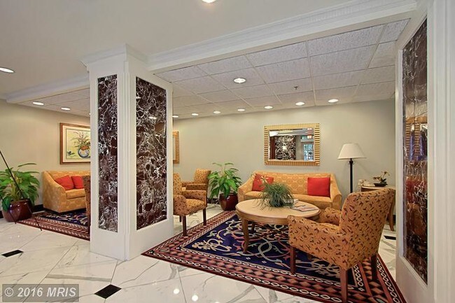 Foto del edificio - 1276 N Wayne St