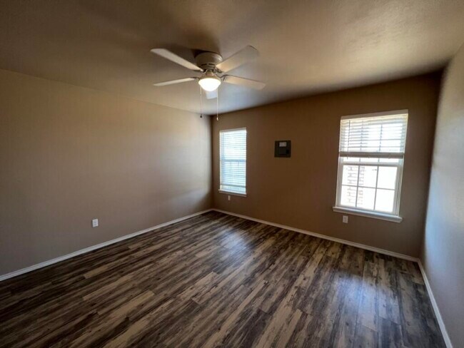 Foto del edificio - 7401 5th St