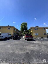 Building Photo - 890 NW 39th St