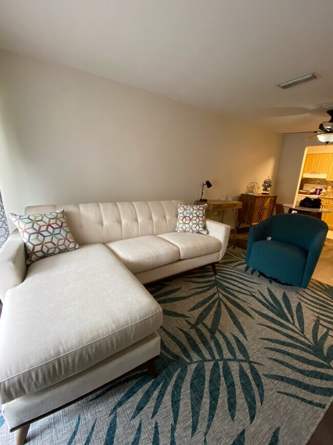 3407 Clark Rd Unit 207, Sarasota, FL 34231 Condo for Rent in