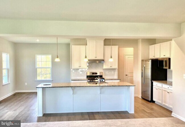 Foto del edificio - 5303 Ivy Hill Dr