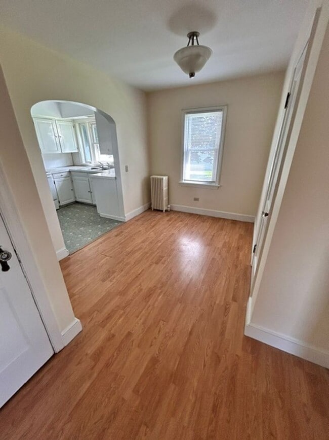 Building Photo - 115 Winters Ln