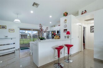 Building Photo - 1228 NW 14th Pl