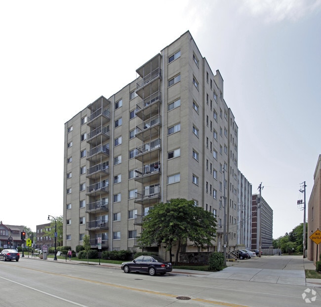 Foto del edificio - Villager Apartments