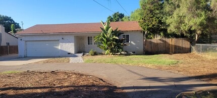 Building Photo - 9144 Rosedale Dr
