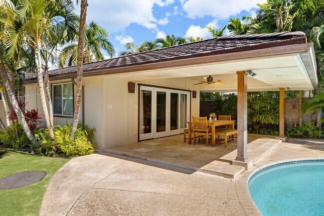 Building Photo - Modern Tropical Home w/Pool, Private Yard, & A/C. Kahala Breeze