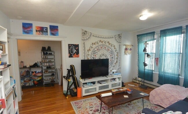 Building Photo - 24 Ransom Rd