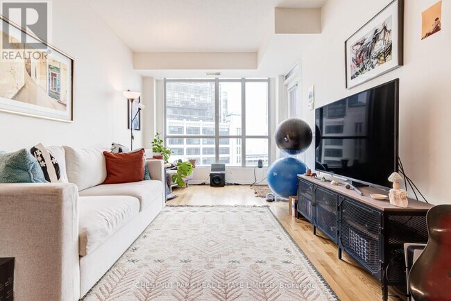 Photo du bâtiment - 628 Fleet St