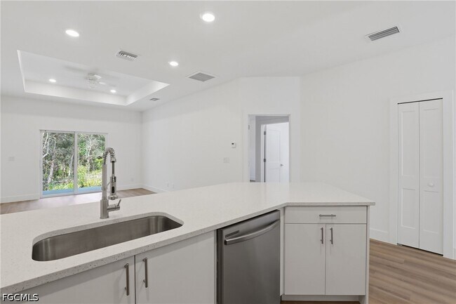 Foto del edificio - 4708 27th St SW