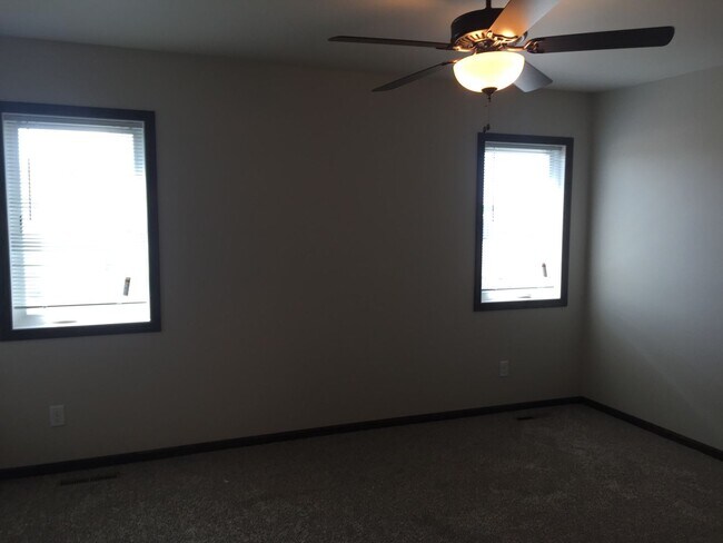 Foto del edificio - 6083 61st Ave S