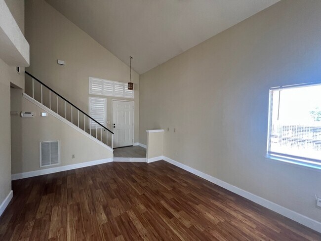 Foto del edificio - Gorgeous 3 Bed 2.5 Bath
