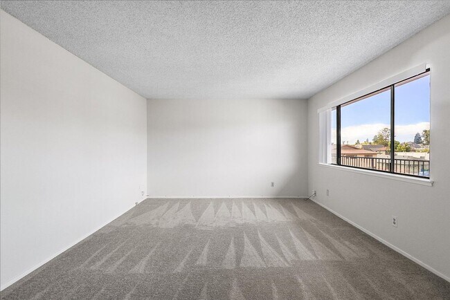 Foto del edificio - 2228 Lincoln Ave