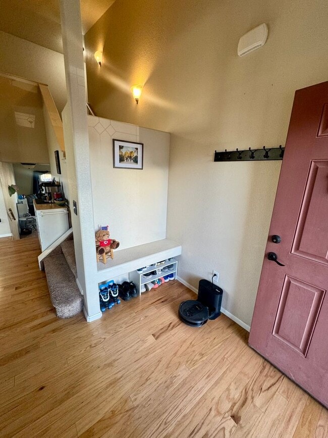 Foto del edificio - Gorgeous 3 bed/2.5 bath home with 3-CAR TANDEM GARAGE in Painted Sky