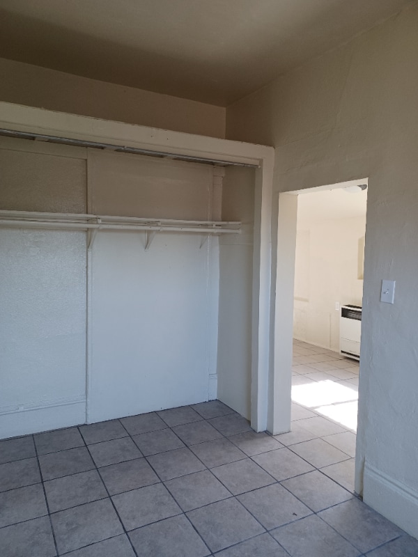 Photo - 1251 E 59th Pl Apartment