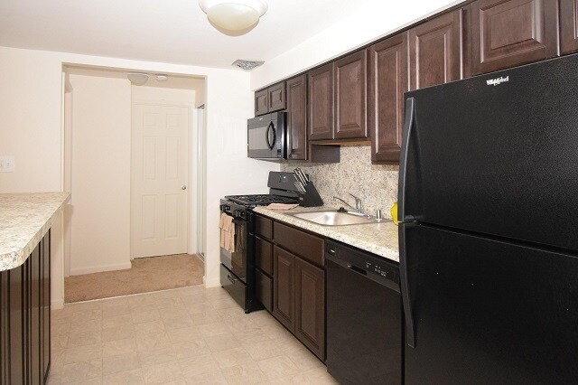 Photo - Park Crescent Apartments