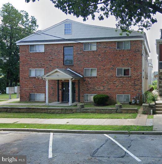 Building Photo - 141 E 4th Ave
