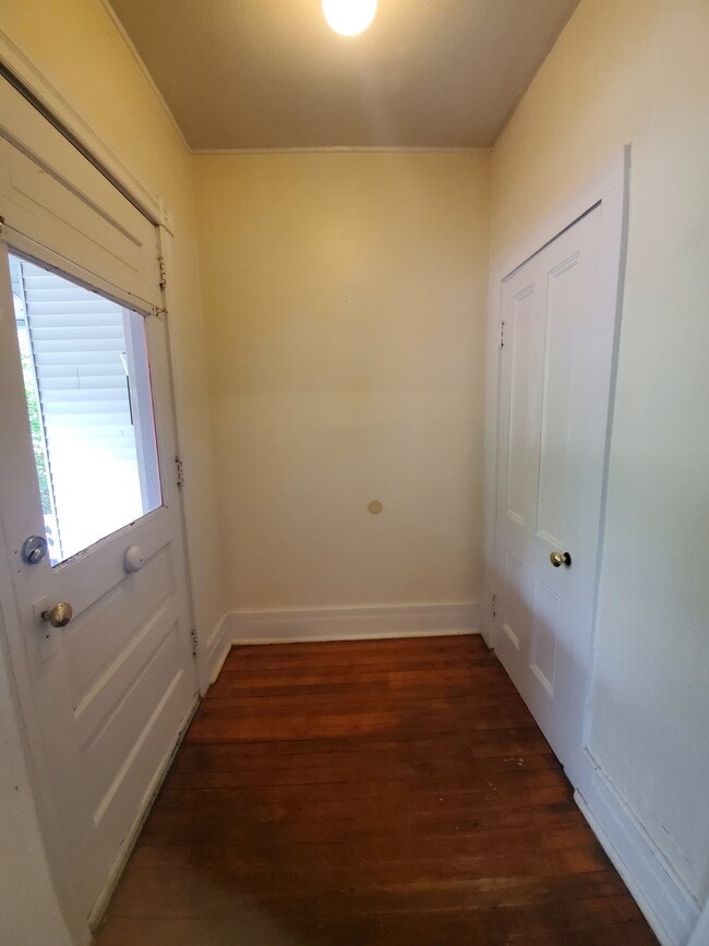 Foto del edificio - 105-107 N Quarry St