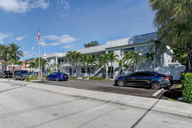 Building Photo - 530 S Federal Hwy