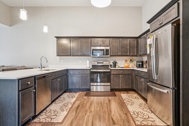 Foto del edificio - 2869 Spring Rose Cir