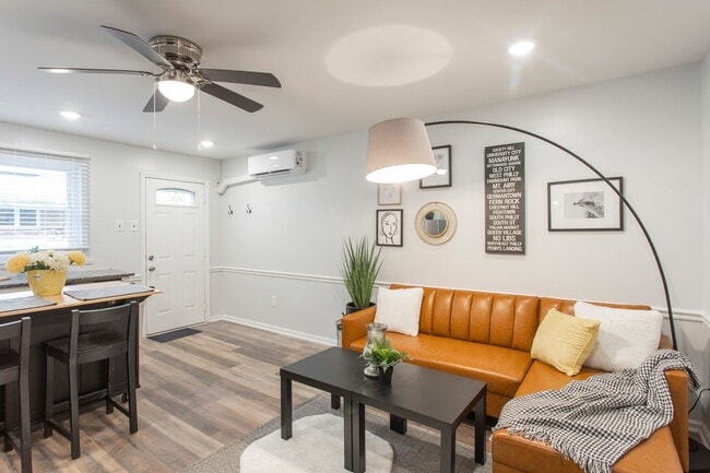 Building Photo - East Passyunk 1 bedroom