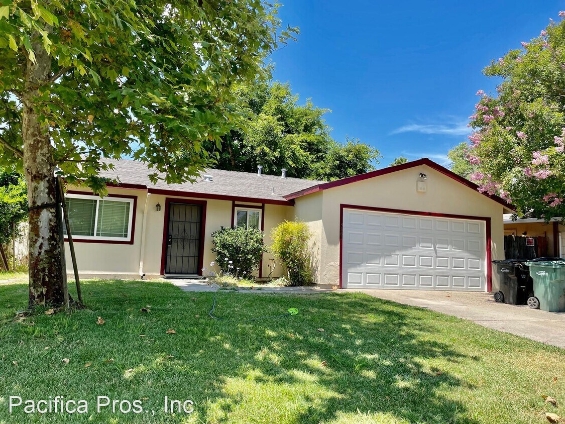Foto principal - 3 br, 1 bath House - 7361 Washburn Way