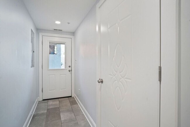 Foto del edificio - 2630 4th St NE