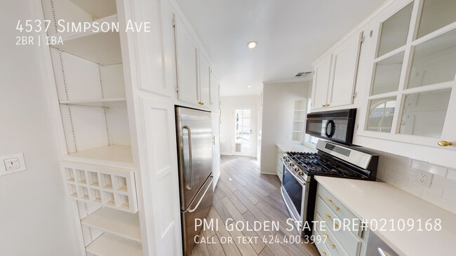 Building Photo - 4537 Simpson Ave