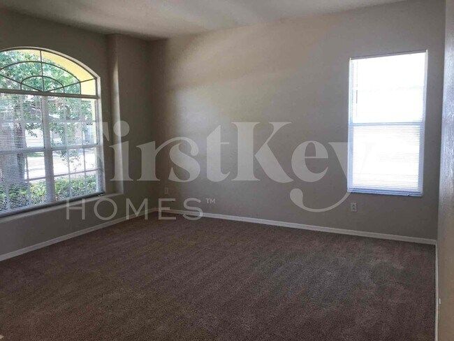 Foto del edificio - 3609 Warmspring Way