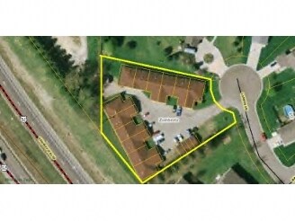 Foto aérea - 920-942 Larson Dr