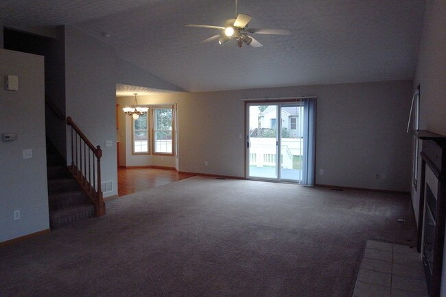 Foto del edificio - 5918 Weston Woods Dr