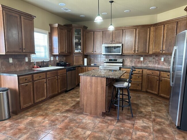 Foto del edificio - 2520 Granite Pointe