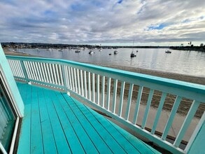 Building Photo - 3333 Bayside Walk