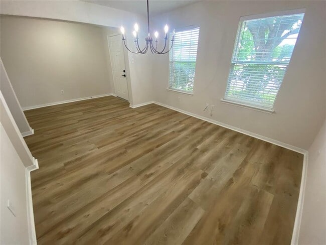 Building Photo - 5638 Sequin Dr