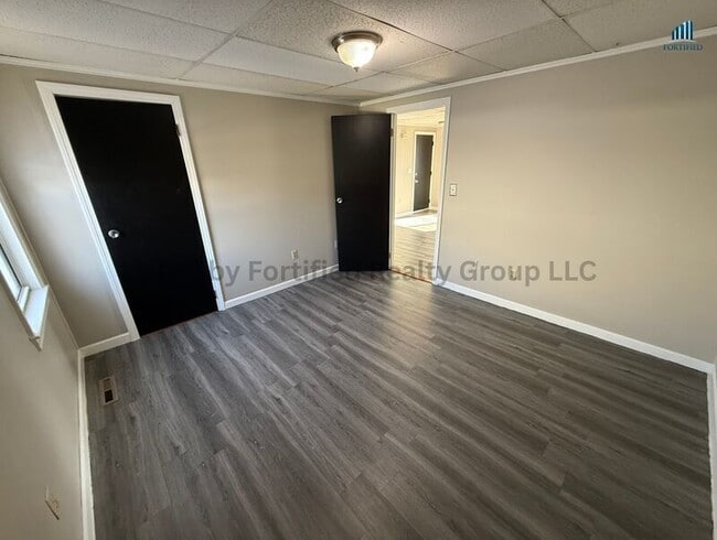 Building Photo - 77 Massasoit St