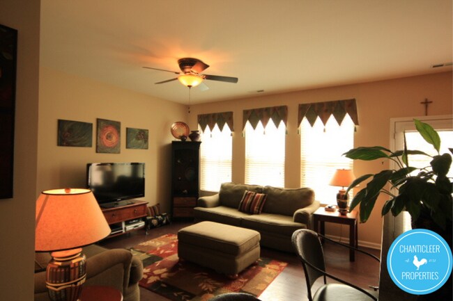 Foto del edificio - 4410 Hillsgrove Rd