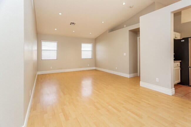 Building Photo - 7252 Gold Find Ct