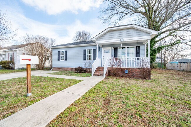 Building Photo - Updated Home In Hopewell, Move In Ready