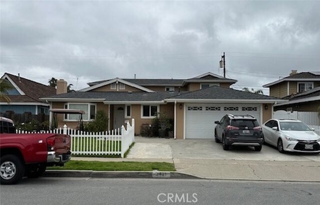 Primary Photo - 9431 Leilani Dr