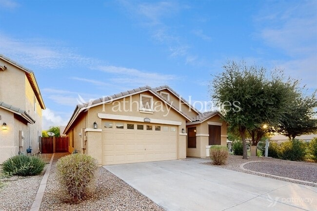 Building Photo - 44336 W McClelland Dr